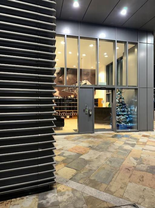 Mediacity Studio Apartment Salford-Quays مانشستر المظهر الخارجي الصورة