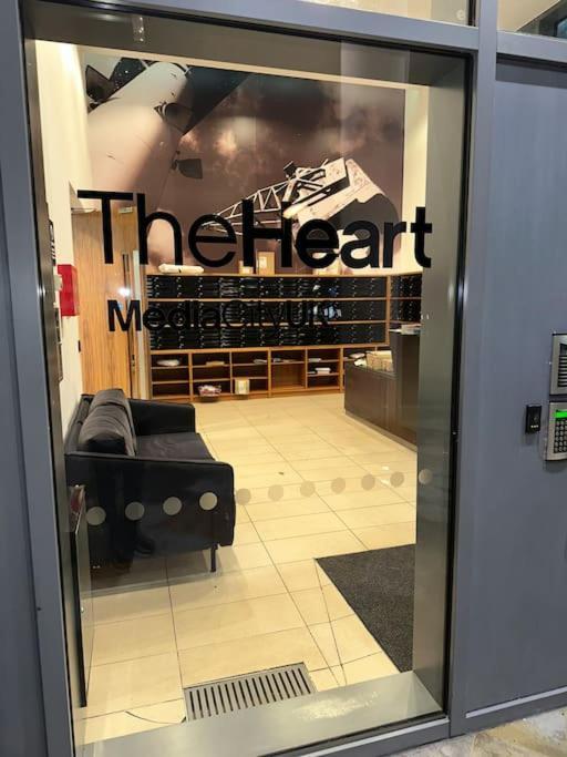 Mediacity Studio Apartment Salford-Quays مانشستر المظهر الخارجي الصورة