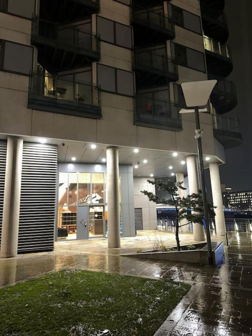 Mediacity Studio Apartment Salford-Quays مانشستر المظهر الخارجي الصورة