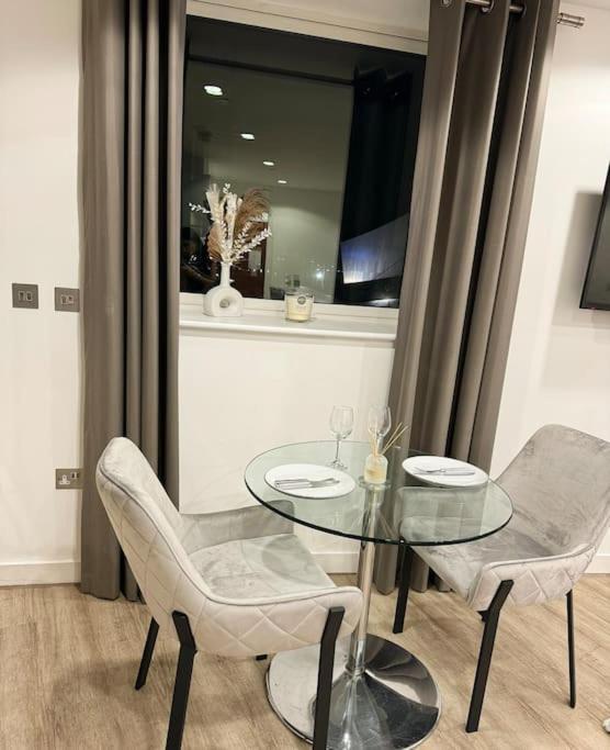 Mediacity Studio Apartment Salford-Quays مانشستر المظهر الخارجي الصورة